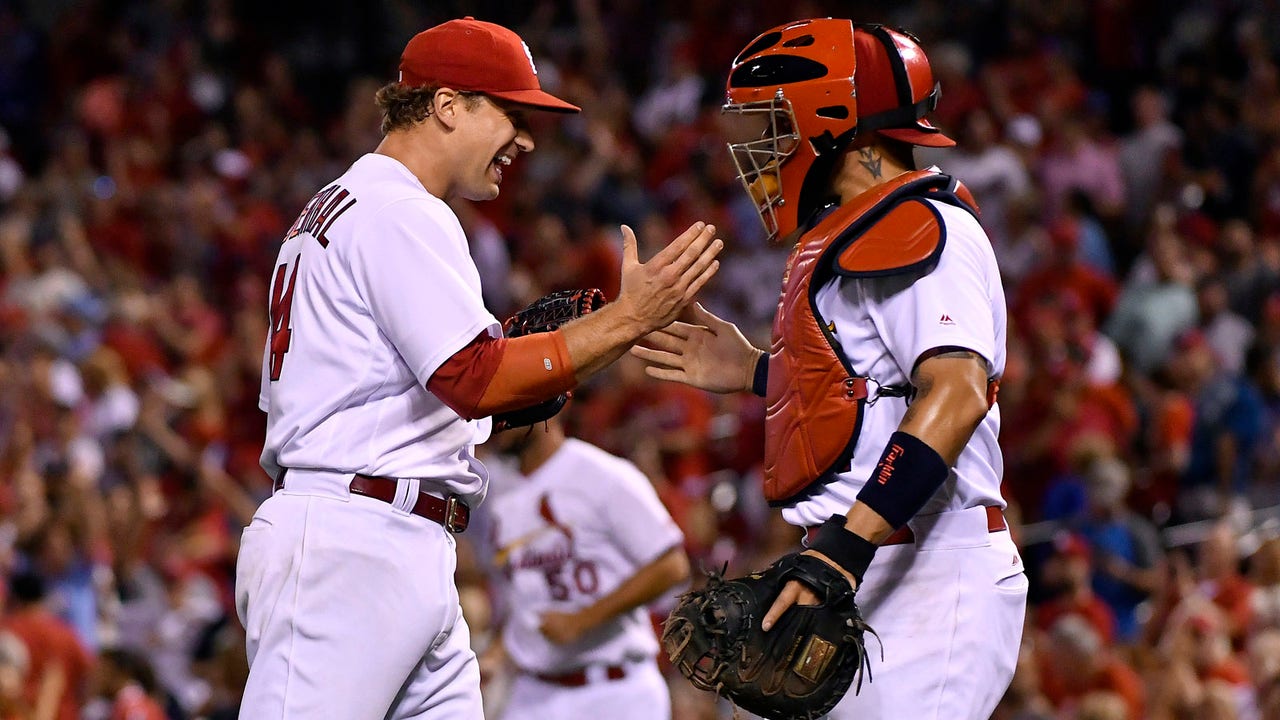 Rosenthal earns first two-inning save as Cardinals defeat D-backs 1-0